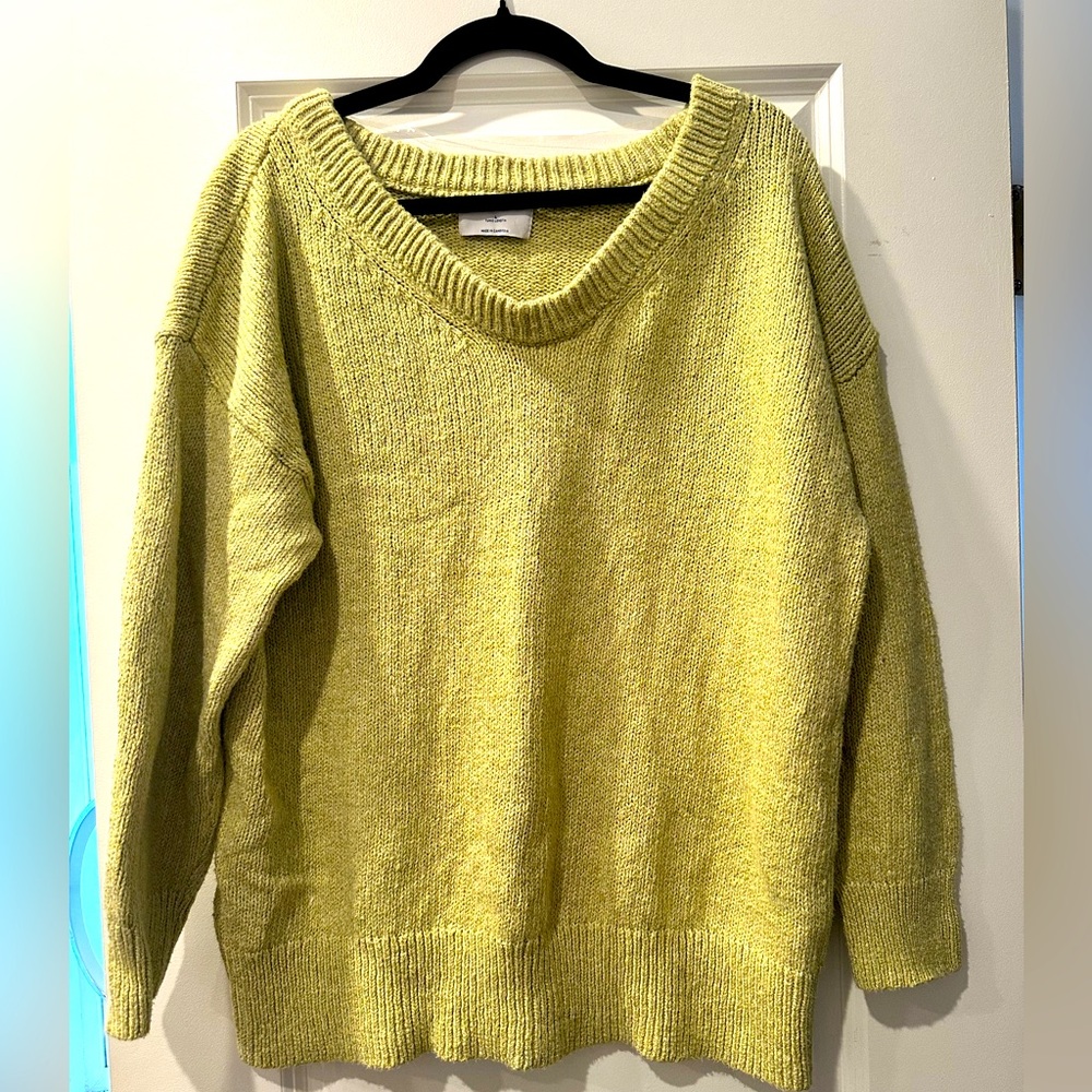 NWOT Old Navy Chartreuse Green Tunic Sweater